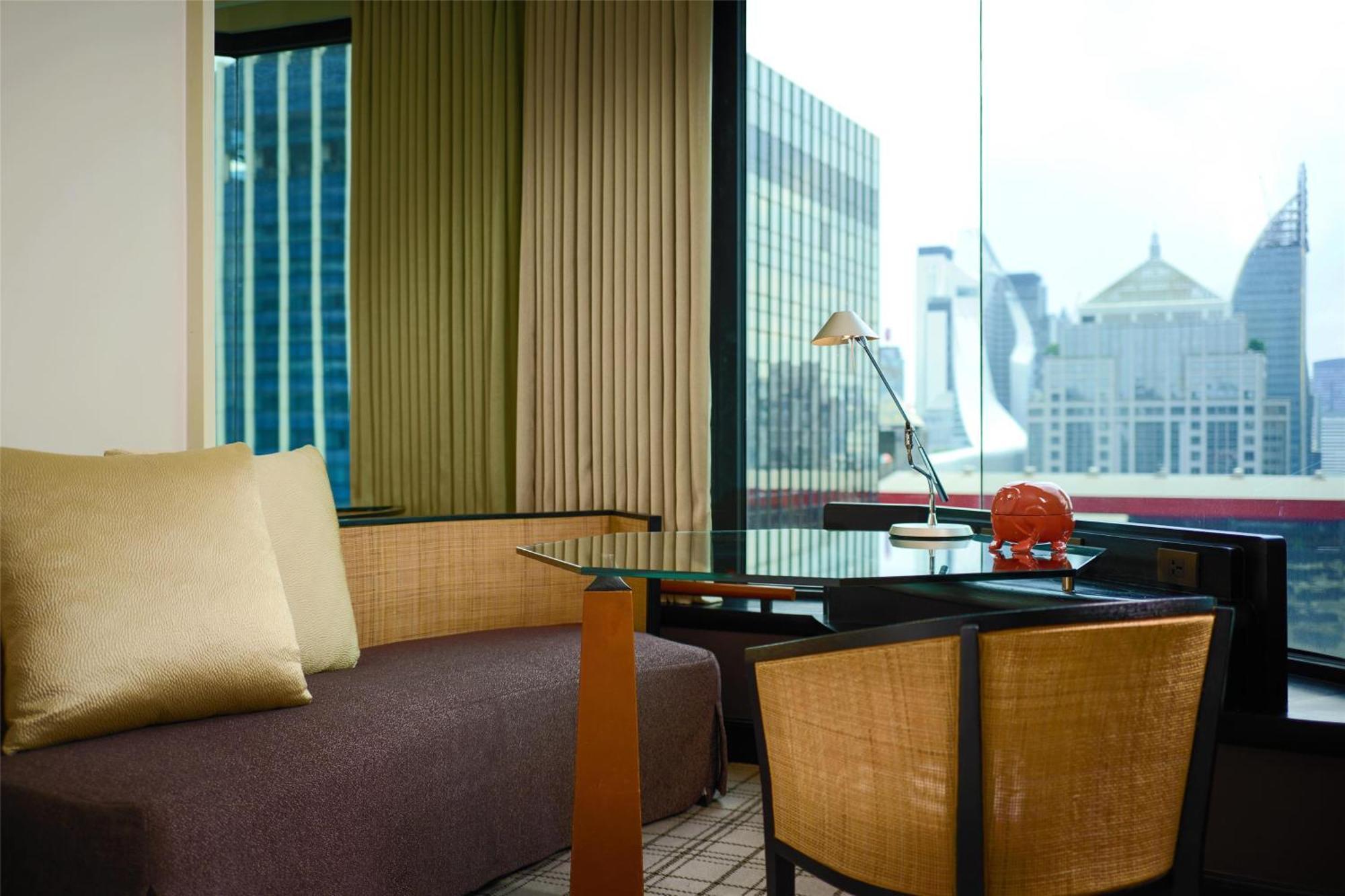 Grand Hyatt Erawan - Sha Certified 5* Bangkok